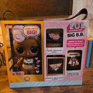 L.O.L. Surprise! Big B.B. Doll with White and Black Outfit